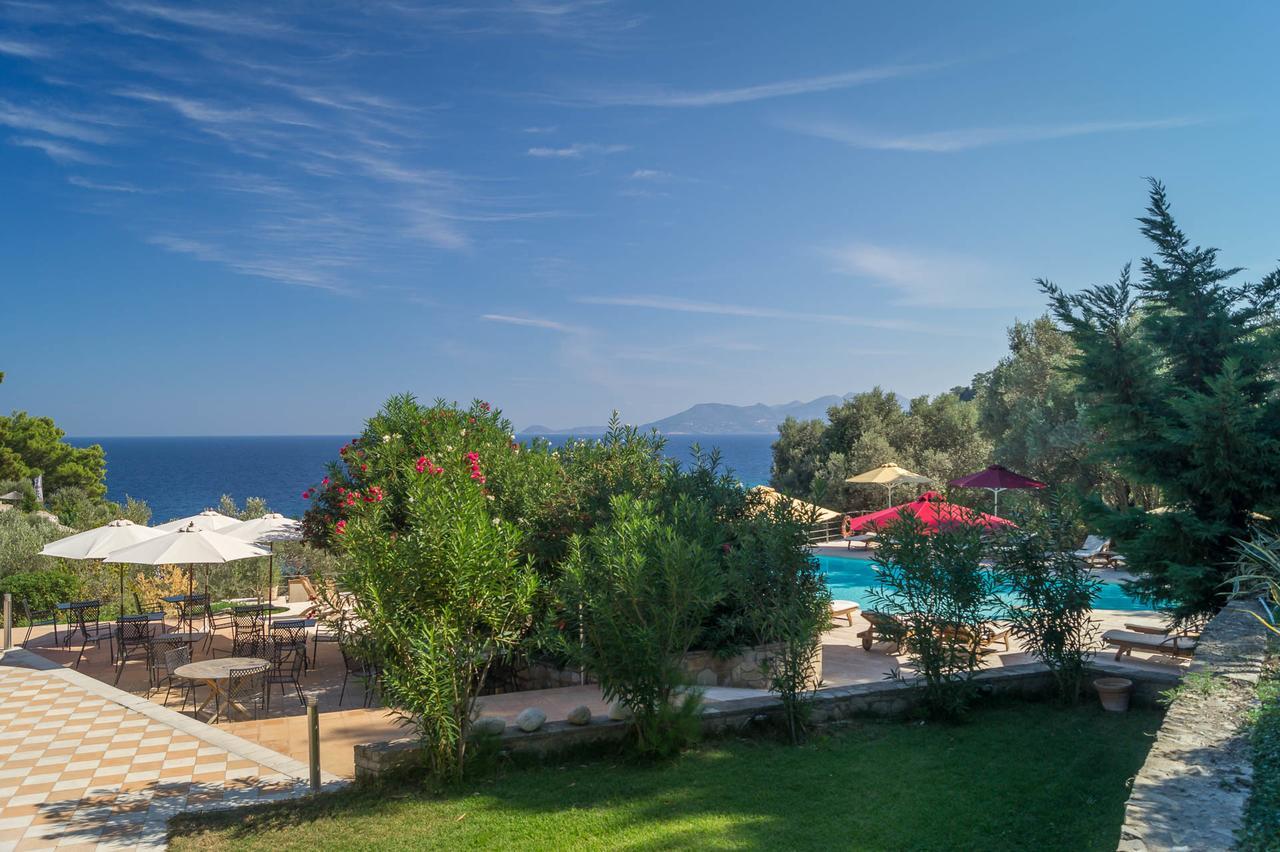 Armonia Bay Hotel Kokkari Exterior photo
